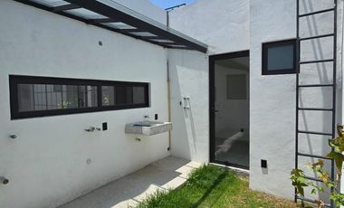 CASA EN VENTA DE UN PISO, PRECIOS DE PREVENTA CERCA AVE TECNOLOGICO EN METEPEC