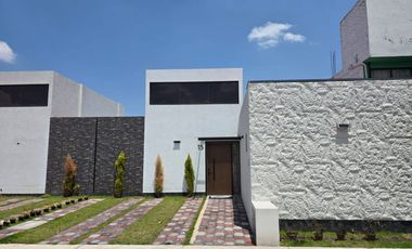CASA EN VENTA DE UN PISO, PRECIOS DE PREVENTA CERCA AVE TECNOLOGICO EN METEPEC