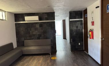 Edificio Comercial con Instalaciones Especializadas a la Venta – Zona Expo Guadalajara