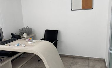 Edificio Comercial con Instalaciones Especializadas a la Venta – Zona Expo Guadalajara