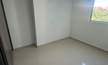 SE ARRIENDA APARTAMENTO CABECERA