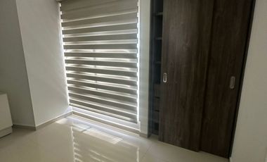SE ARRIENDA APARTAMENTO CABECERA