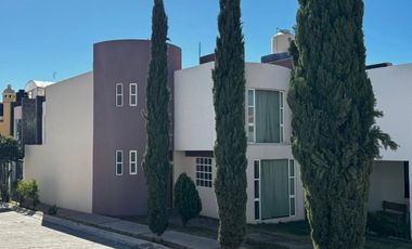 CASA EN VENTA EN COLINAS DEL PADRE CUARTA SECCIÓN ZACATECAS