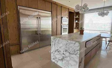 ​Departamento De Lujo Nuevo En La Reserva, Lomas Del Bosque • 370m² • 3 Rec