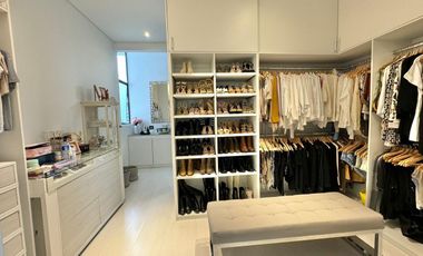 Luxury House en Alto de Palmas | 896 m² de Exclusividad y Confort