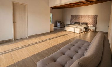 Majestuosa Casa de Lujo  | Piscina Privada & Diseño Exclusivo Envigado Loma del Chocho