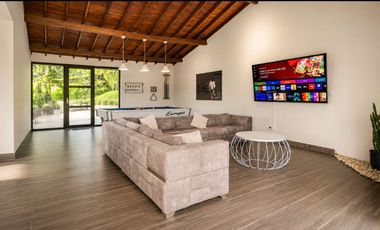 Majestuosa Casa de Lujo  | Piscina Privada & Diseño Exclusivo Envigado Loma del Chocho