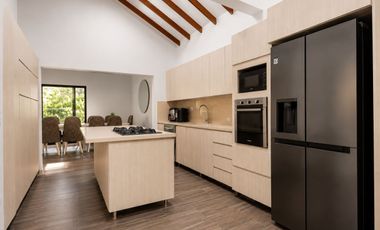 Majestuosa Casa de Lujo  | Piscina Privada & Diseño Exclusivo Envigado Loma del Chocho