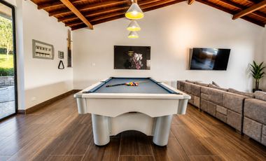 Majestuosa Casa de Lujo  | Piscina Privada & Diseño Exclusivo Envigado Loma del Chocho