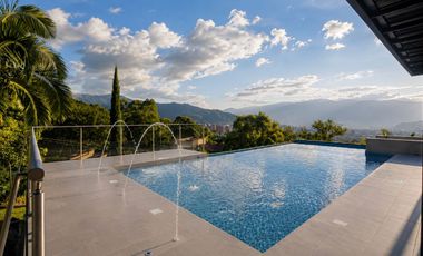 Majestuosa Casa de Lujo  | Piscina Privada & Diseño Exclusivo Envigado Loma del Chocho