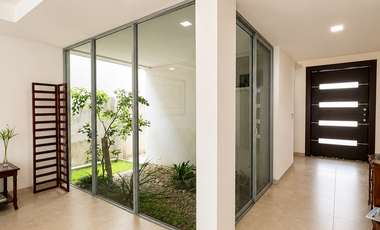 CASA MODERNA EN VENTA – ISLA MOCOLÍ - BARLOVENTO, SAMBORONDÓN