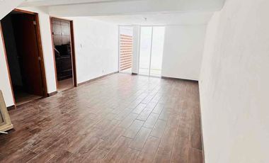 Hermosa casa Recién remodelada en renta.
