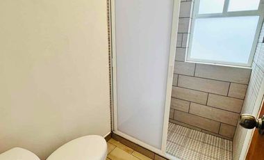Hermosa casa Recién remodelada en renta.