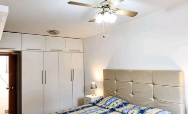 ALQUILER DE CASA 150m² con estacionamiento SAN ISIDRO