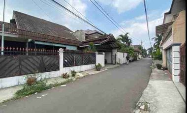 Jual cepat,masih nego! Rumah Strategis dekat mnc tower kebon jeruk jakarta barat