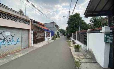 Jual cepat,masih nego! Rumah Strategis dekat mnc tower kebon jeruk jakarta barat