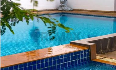 Fully Renovated 3-Bedroom Townhouse in Chaweng, Koh Samui