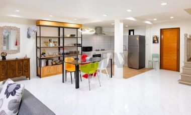 Fully Renovated 3-Bedroom Townhouse in Chaweng, Koh Samui