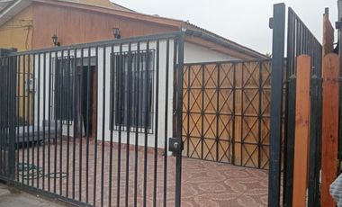 Casa 126 m² Terreno, Cuatro Esquinas con Balmaceda, La Serena.