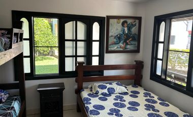 Venta de Espectacular Finca de Lujo con Piscinas, Discoteca y Zonas Deportivas – Rozo Palmira