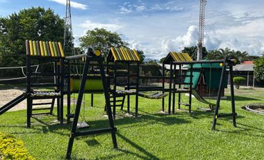 Venta de Espectacular Finca de Lujo con Piscinas, Discoteca y Zonas Deportivas – Rozo Palmira