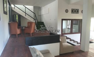 Dijual Villa Mewah Freehold 5 Kamar Ocean View 3 Lantai Rooftop Sawangan Nusa Dua Bali - VSKHE