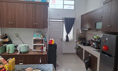 Rumah LUAS harga MURAH posisi HOOK dekat Alun-alun kota Cimahi Dijual