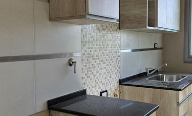 Tres ambientes en Av. General Paz 6200 - 2 Dorm, 1 Baño, Balcon, Livin Comedor