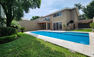 CASA EN RENTA VISTA HERMOSA