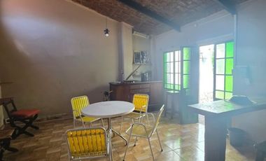 Casa en Venta J. P Lopez 520 - 3 Dorm, 2 Baños, Quincho, Cochera, Jardin