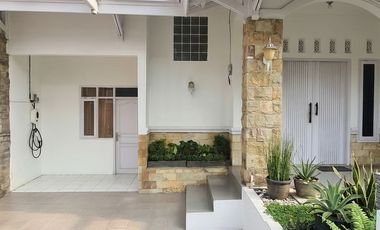 Jual CEPAT Rumah LUAS harga MURAH di bawah Pasaran di Cikutra Sayap cigadung Dago Bandung