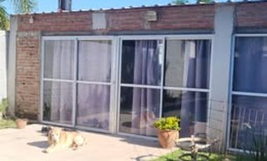Neuquén 2200 - 3 Dorm, 2 Baños, Patio, Galeria, Cochera