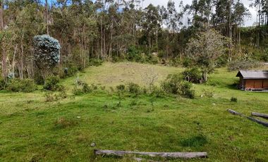 Terreno en Venta – Sector ZININ (Cerca de Cuenca y Azogues)