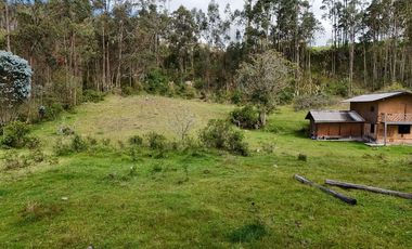 Terreno en Venta – Sector ZININ (Cerca de Cuenca y Azogues)