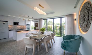 Brand-New Lakeside Luxury Pattaya – 4-Bedroom Villa Just 15 Minutes from Pattaya