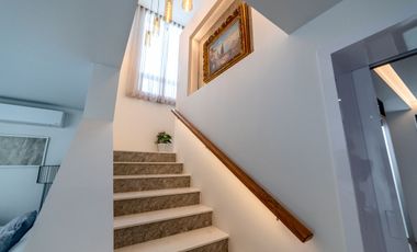 Brand-New Lakeside Luxury Pattaya – 4-Bedroom Villa Just 15 Minutes from Pattaya