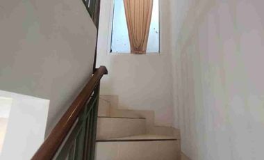 Disewakan / dijual Rumah Cluster Virginia Village 2 Lantai Gading Serpong