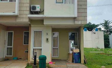 Disewakan / dijual Rumah Cluster Virginia Village 2 Lantai Gading Serpong