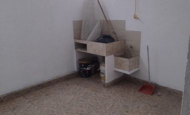 CASA EN ALQUILER EN EL BARRIO CALICANTO, SUR DE CALI