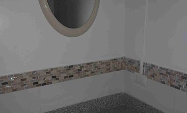 Vendo de Oportunidad Departamento 1 Dormitorio en Piso 3 con Ascensor, en los Condominios CAMBORIU, en el centro de SALINAS, diagonal al COLEGIO RUBIRA