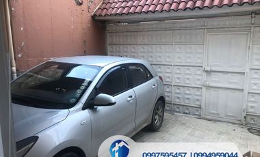 Vendo Casa Sector Racar Plaza, Cuenca