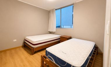 Alquiler de Departamento Amoblado de 2 Habitaciones con Balcón | Urbanización Santa Beatriz - Cercado de Lima