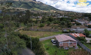 Hermoso lote de 778m2 en Ibarra