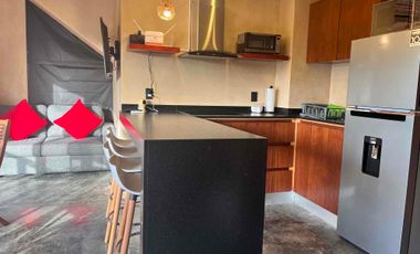 Estudio (loft)  en venta amueblado y equipado, llave en mano a 5 min de la playa y a 2 cuadras de Av Kukulcanel  acceso es con calle pavimentada