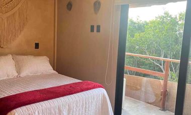 Estudio (loft)  en venta amueblado y equipado, llave en mano a 5 min de la playa y a 2 cuadras de Av Kukulcanel  acceso es con calle pavimentada