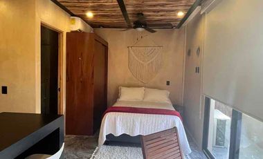 Estudio (loft)  en venta amueblado y equipado, llave en mano a 5 min de la playa y a 2 cuadras de Av Kukulcanel  acceso es con calle pavimentada
