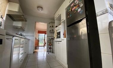 Casa 4 dorm, patio, cabaña aledaña, Andalué, San Pedro de la Paz, Concepción