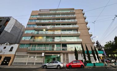 Amplísimo departamento en perfectas condiciones.