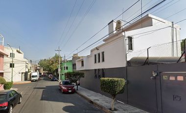 CASA DE RECUPERACIÓN BANCARIA EN VENTA EN AZCAPOTZALCO