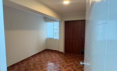 Ocasión Lindo Dpto.Renovado en Monterrico